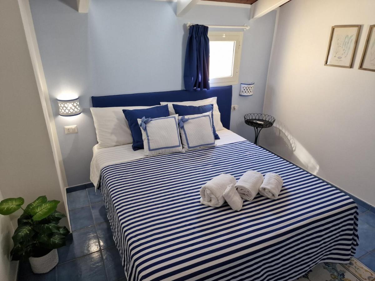 La Torretta Sea View Rooms Vico Equense Eksteriør billede