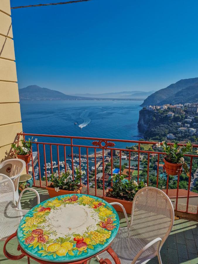 La Torretta Sea View Rooms Vico Equense Eksteriør billede