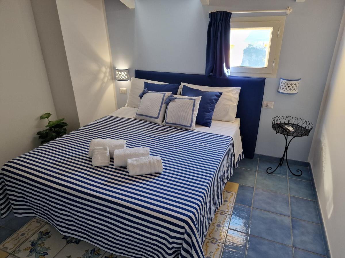 La Torretta Sea View Rooms Vico Equense Eksteriør billede