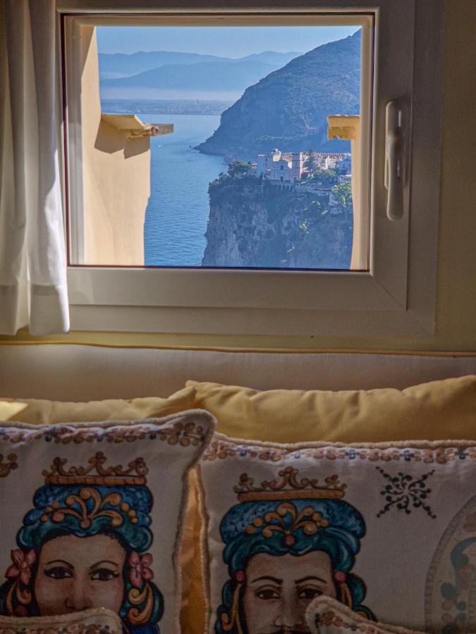 La Torretta Sea View Rooms Vico Equense Eksteriør billede