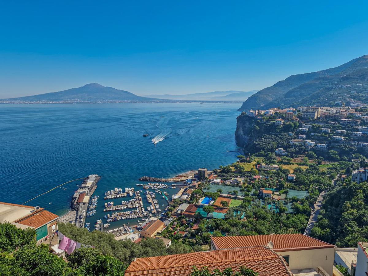 La Torretta Sea View Rooms Vico Equense Eksteriør billede